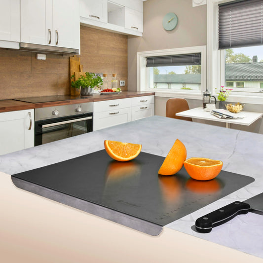 Premium Stainless Steel Chopping Board | Non Slip| Rust Proof | Easy to use| Round Edge| For Cutting Vegetables, Meat,Fish,Fruits | Medium | 35 x 31 cm